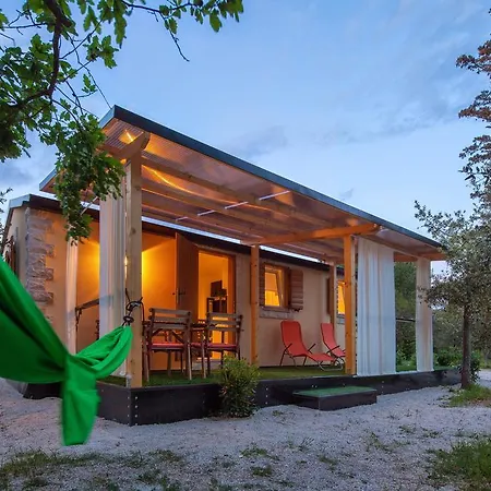 Zaton Dalmata Eco Mobile Homes 4* Nin