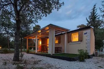 Zaton Dalmata Eco Mobile Homes Üdülőpark 4*